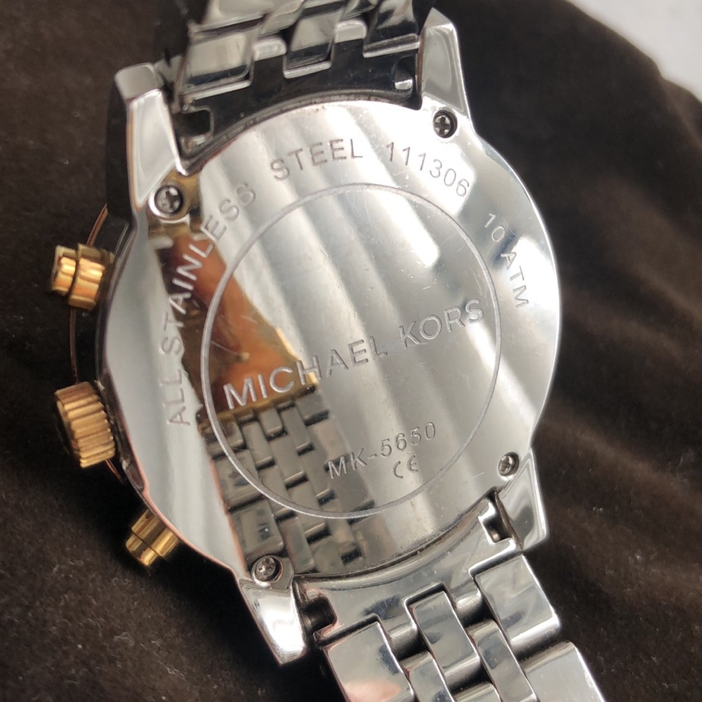 Michael Kors Watch - Picture 8 of 11